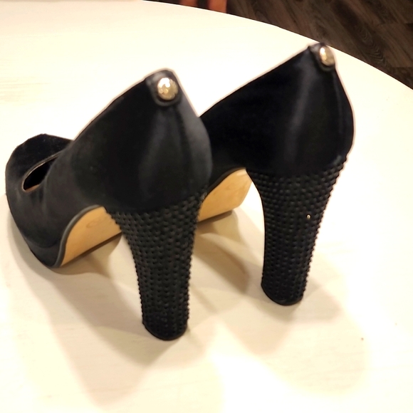 MK Nadia Studded Heel Peeptoe in EUC!!!! - Picture 8 of 8